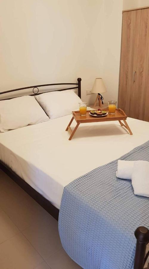 Marina Deluxe Apartments Istron エクステリア 写真
